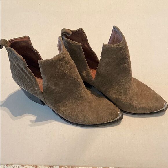 Jeffery Campbell Cromwell olive green Suede Ankle Boots silver tips size 9 - Picture 1 of 11